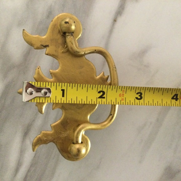 Set of 6 Vintage Metal Drawer Pulls/Hardware - Picture 2 of 3